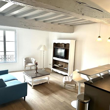 Batisse Paradis- 3 Appartements Calmes Et Elegants Au Centre Historique De Beaune Beaune  Exteriér fotografie