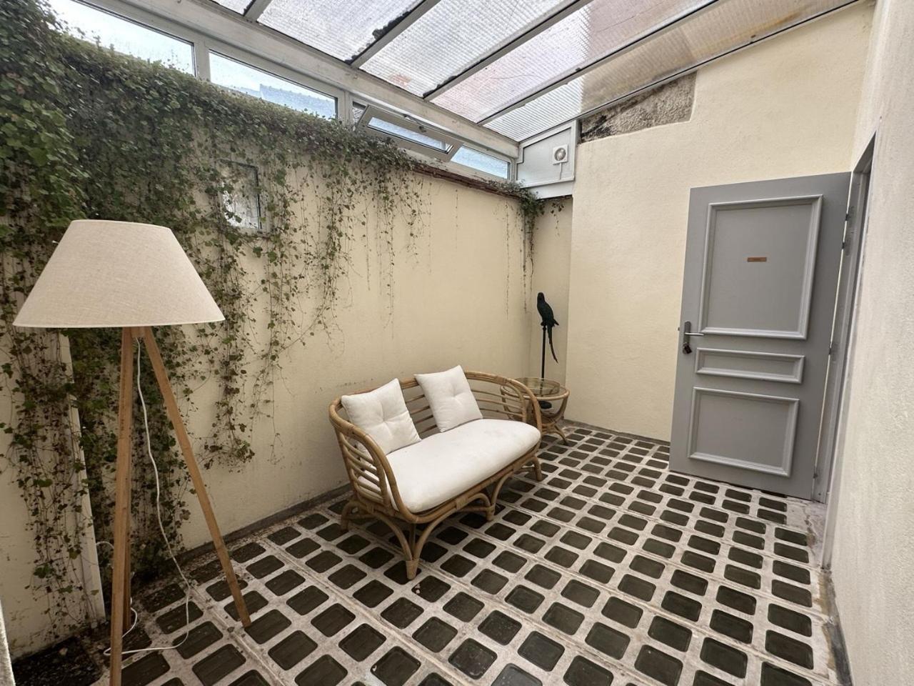 Batisse Paradis- 3 Appartements Calmes Et Elegants Au Centre Historique De Beaune Beaune  Pokoj fotografie